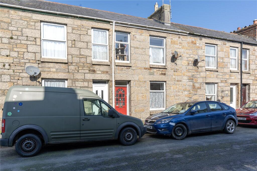 2-bed house on Alverne Buildings, Penzance, TR18, £195,000