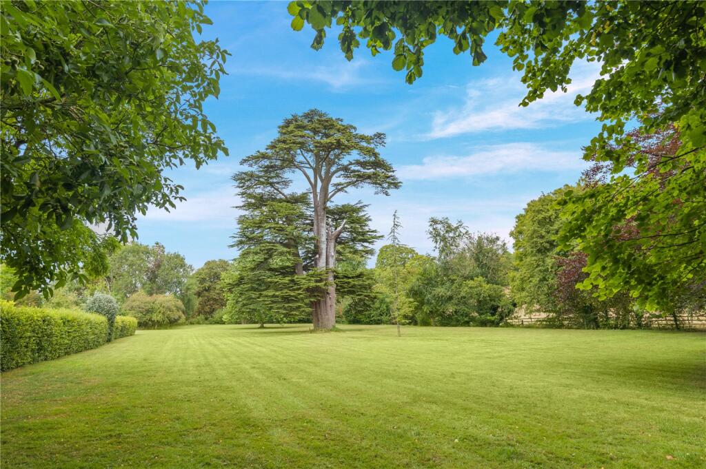 Apartment in Heytesbury - View 5