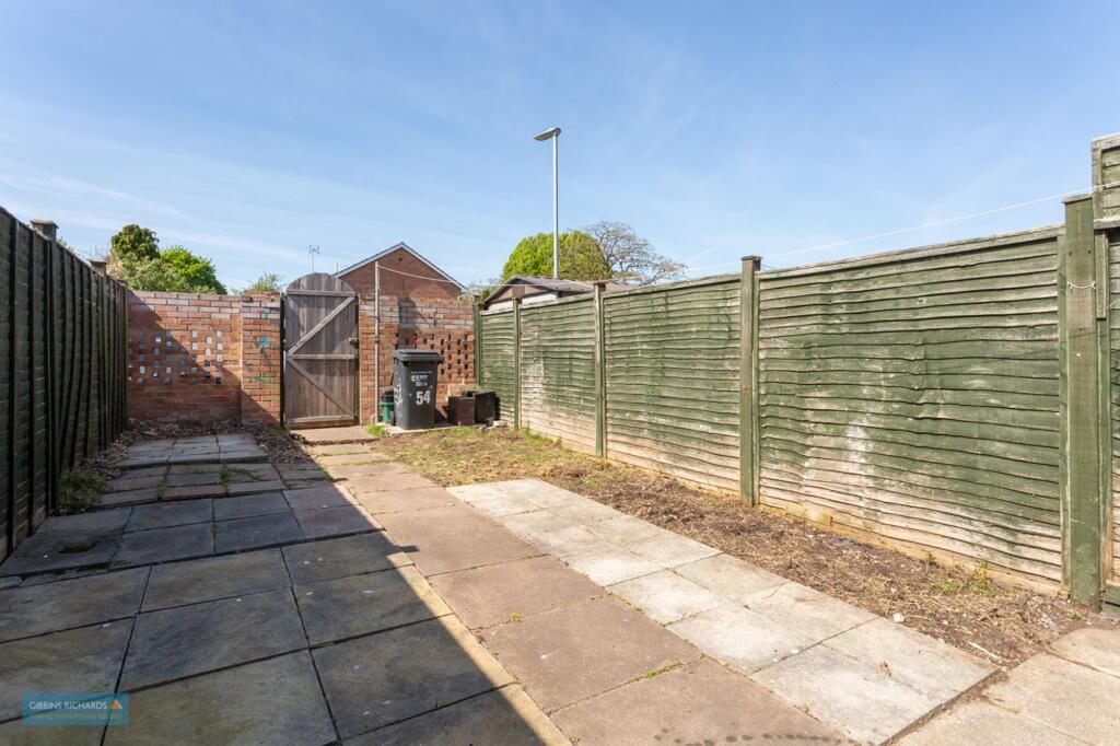 House in Taunton - View 4