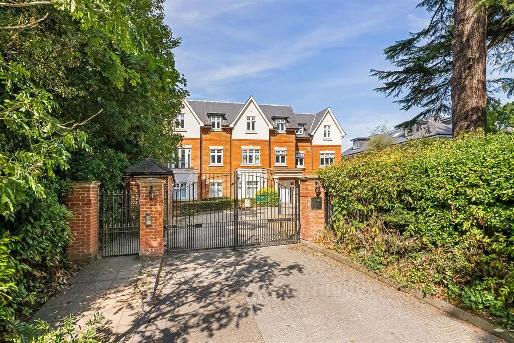 Main image of property: Reigate Hill, Reigate