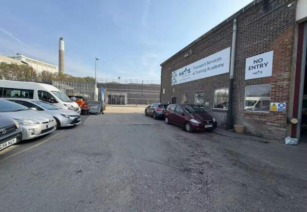 Unit 1 yard 3.jpg