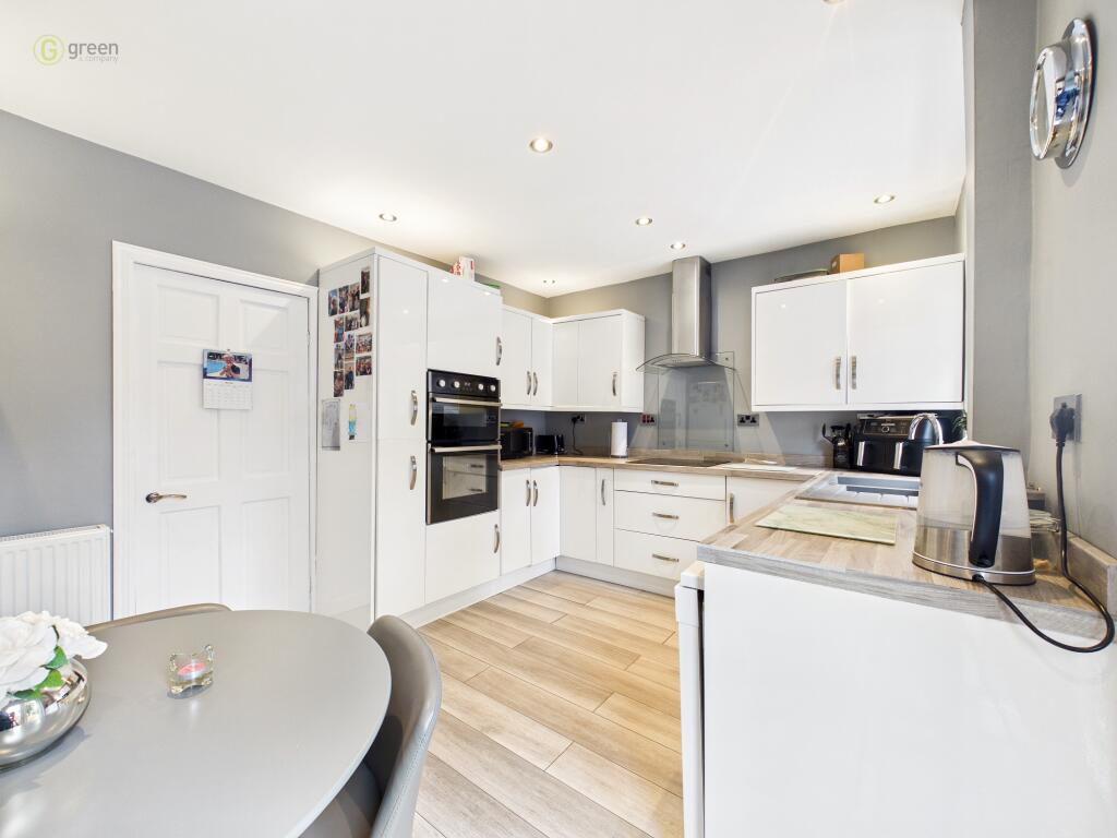 Castleton Road, Great Barr, Birmingham, B42 photo 4