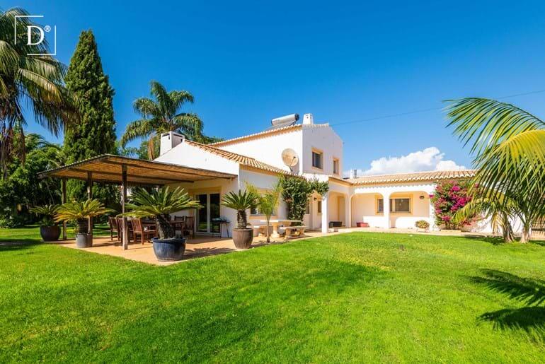 Main image of property: Algarve, Lagoa