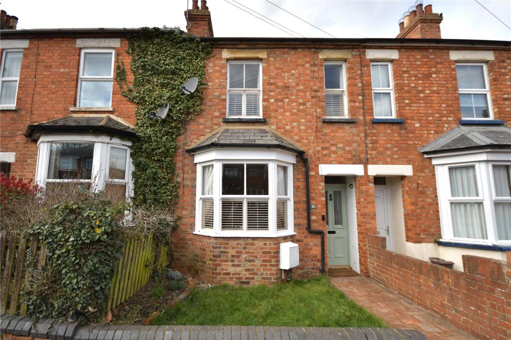 Main image of property: Church Street, WOODFORD HALSE, Northamptonshire, NN11