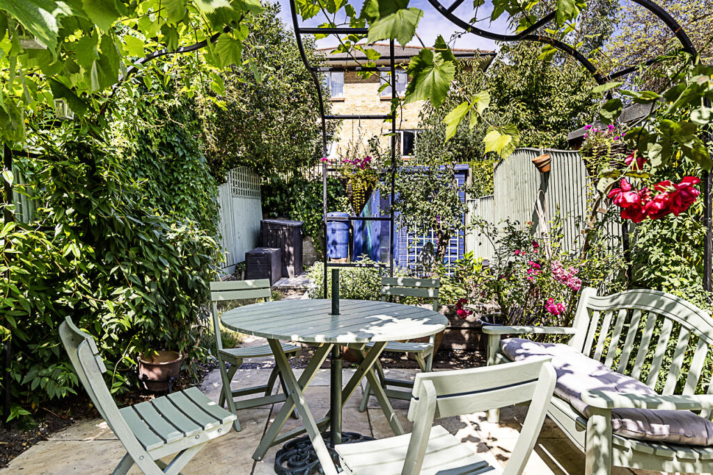 Property photo 8