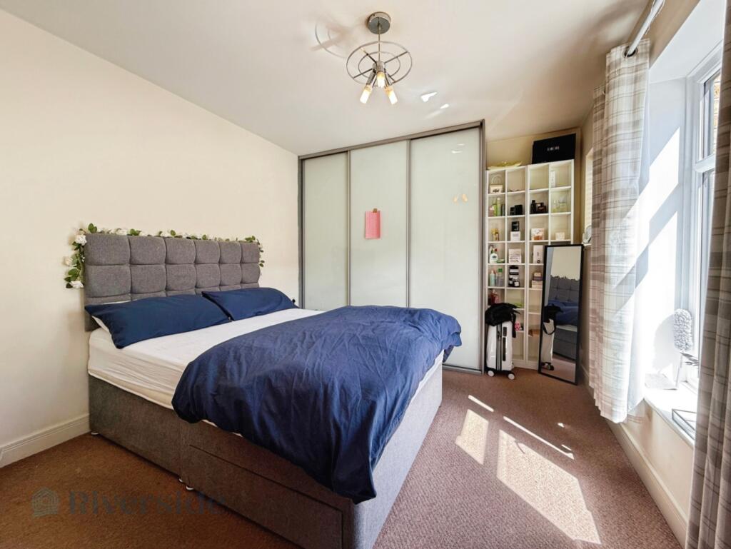 Apartment in Hull, Old Town - View 5