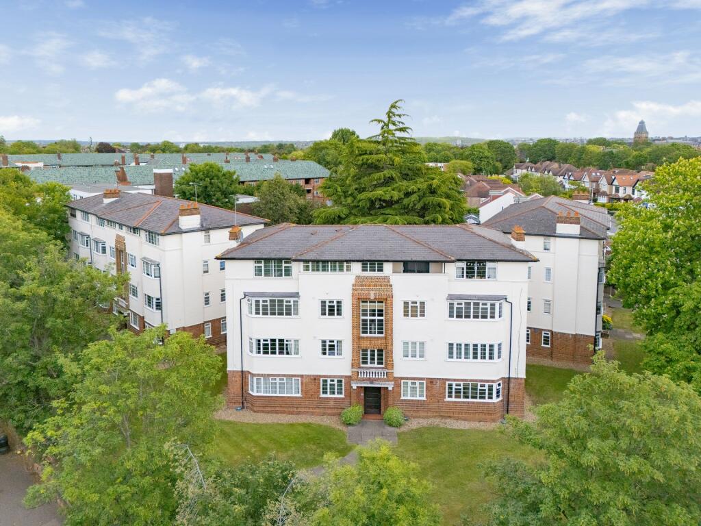 Main image of property: Woodford House, Woodford Road, South Woodford, E18
