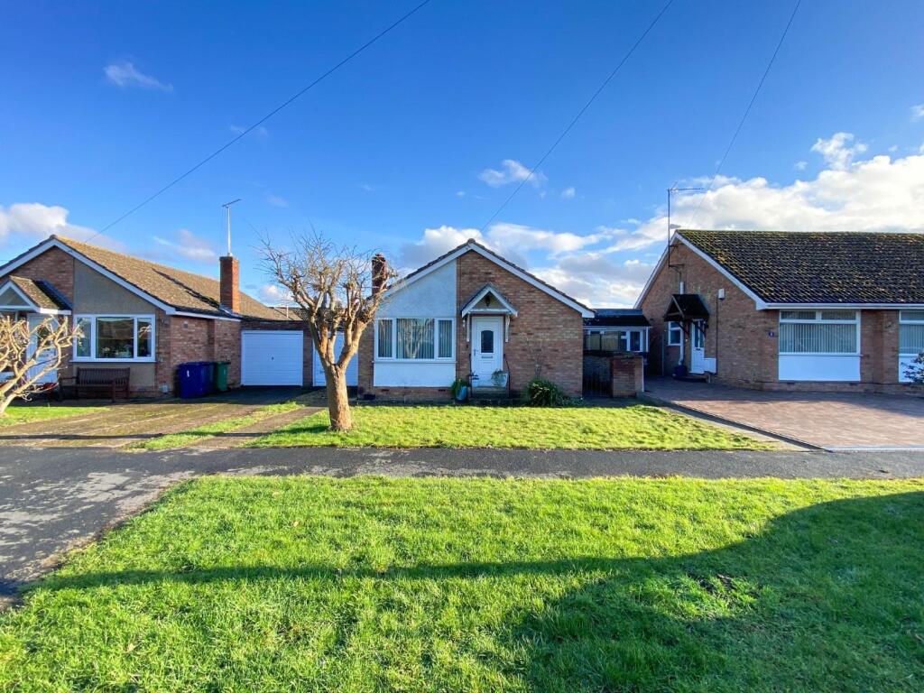 Main image of property: Youngman Close, Histon, Cambridge