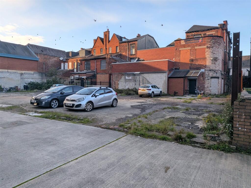 Bradshawgate, Leigh, Greater Manchester, WN7 - View 4