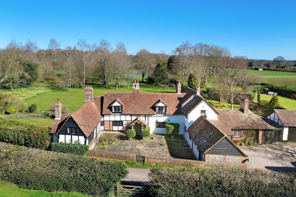 Main image of property: Hog Lane, Ashley Green, Chesham, Buckinghamshire HP5