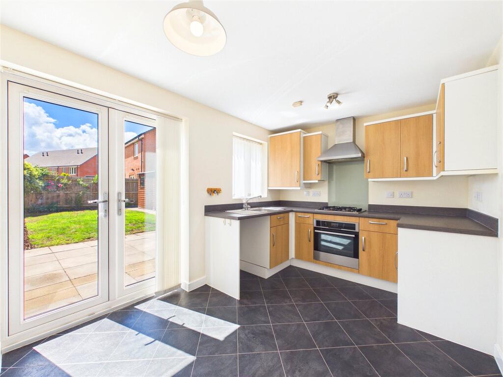 Lambert Lane, Whittington, Worcester, Worcestershire, WR5 photo 2