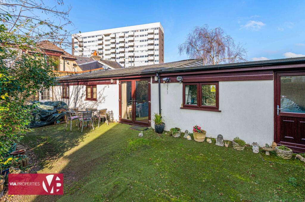 Main image of property: Burford Street, Hoddesdon, EN11