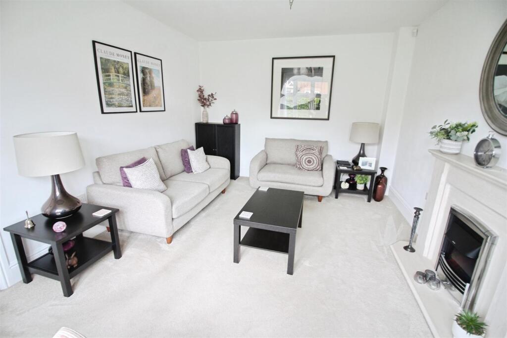 Pickering Place, Garforth, Leeds photo 2
