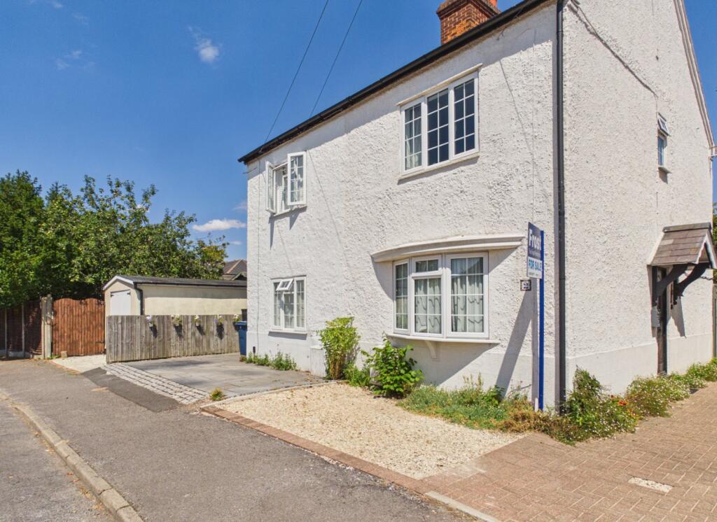 Main image of property: Georges Drive, Flackwell Heath, High Wycombe, Buckinghamshire, HP10