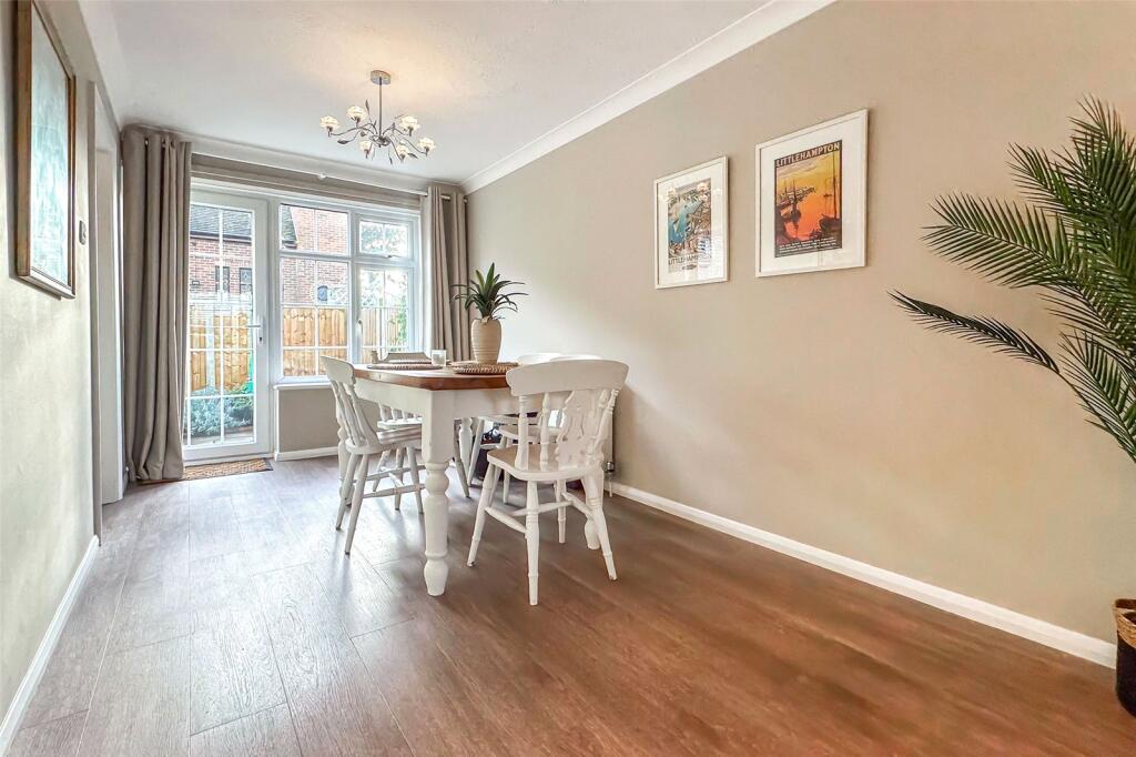 St. Anthonys Way, Rustington, Littlehampton, West Sussex photo 5