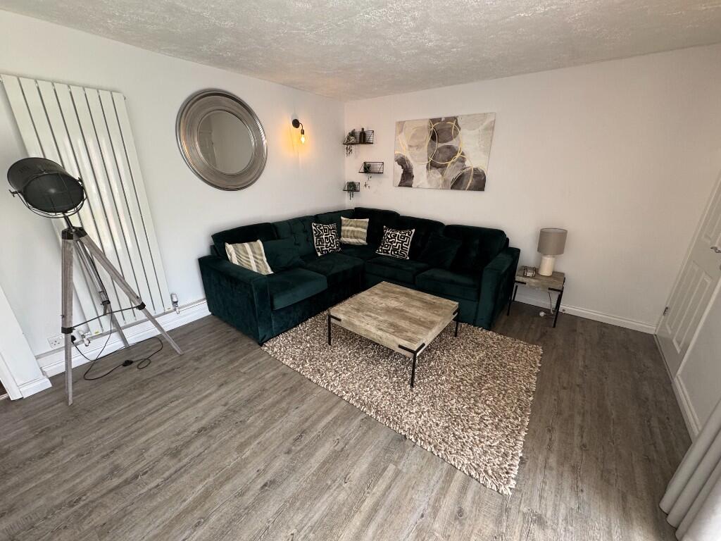 Main image of property: Minton Road, Birmingham, B32 2XE