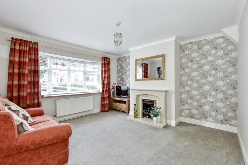 House in Watford, Hertfordshire - View 3