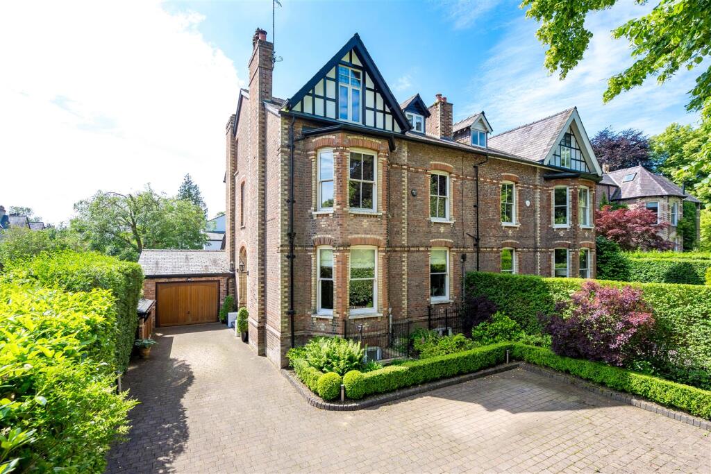 Main image of property: Winton Road, Bowdon