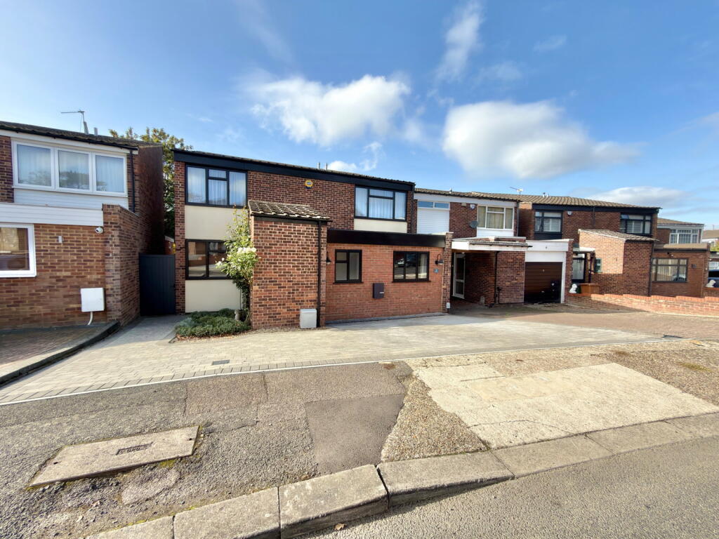 5-bed detached on Kynaston Wood, Harrow, HA3, £830,000