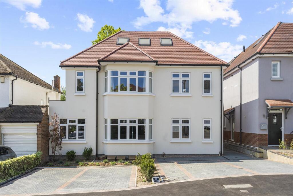 Main image of property: Tolmers Gardens, Cuffley, Potters Bar