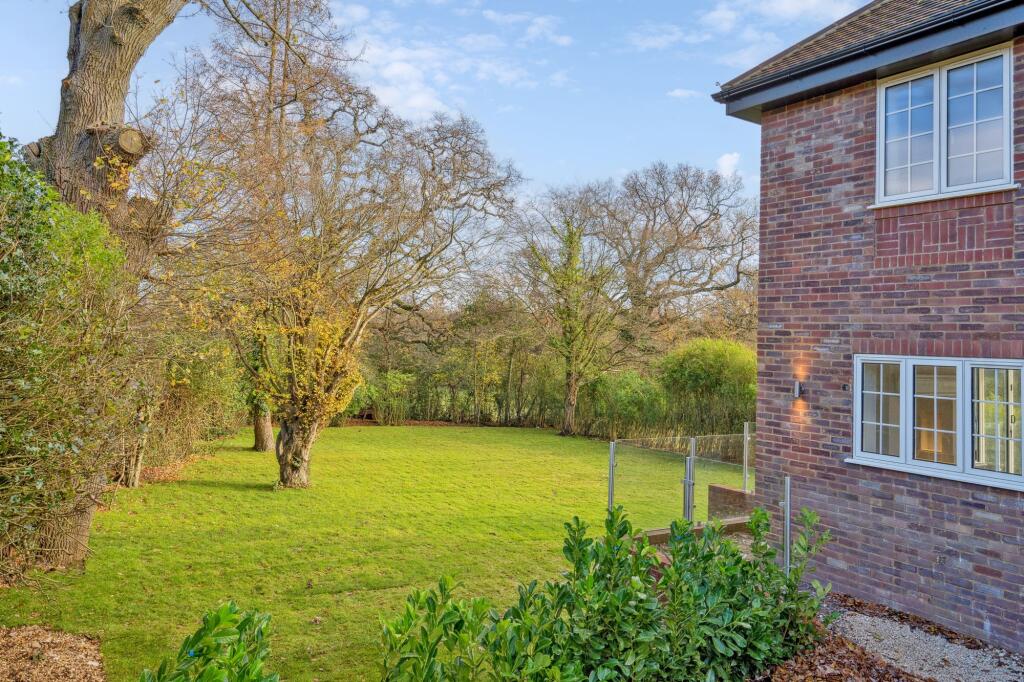 Main image of property: Burnham Avenue, Beaconsfield, HP9