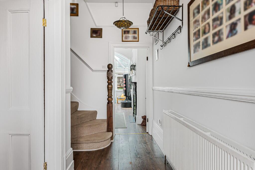 Eastwood Road, London, E18 - View 5