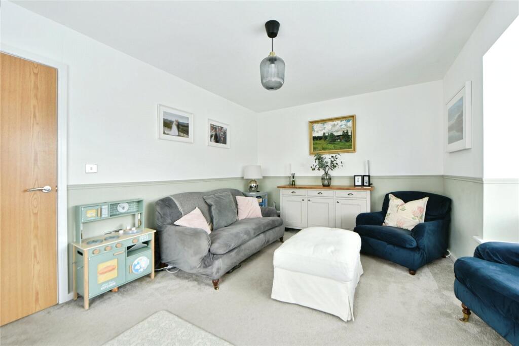 Hadrians Turn, Blackburn, Lancashire, BB2 photo 4