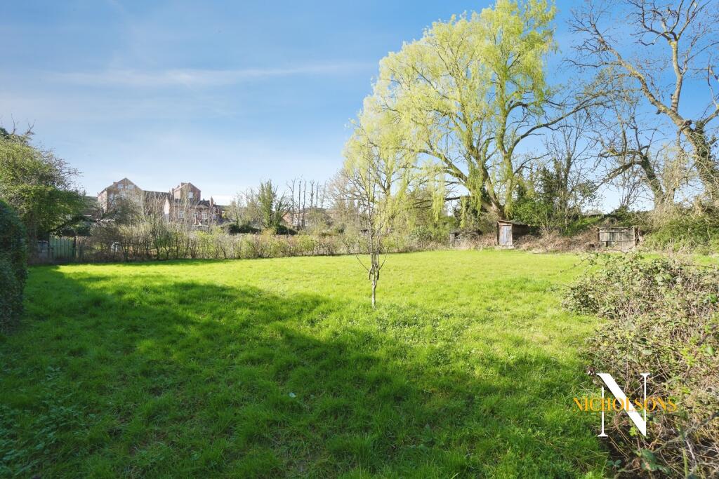 A 1/4 acre of allotment land off Albert Road - More