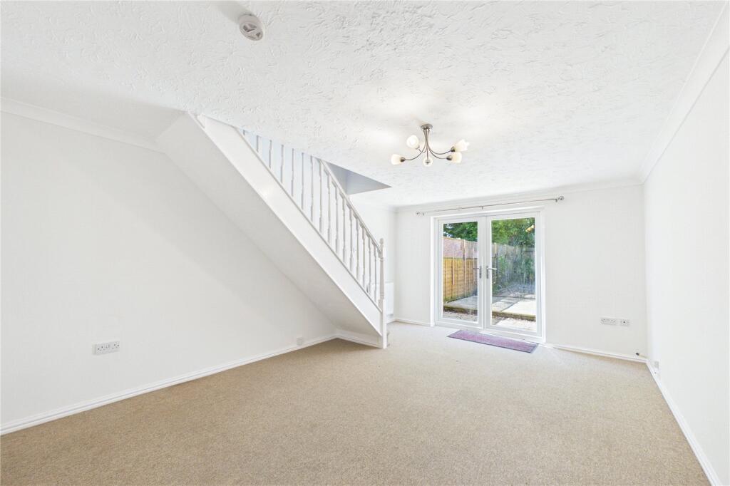 House in Basingstoke and Deane, Rooksdown - View 4