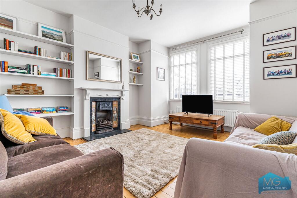 Hurst Road, London, N21 photo 2