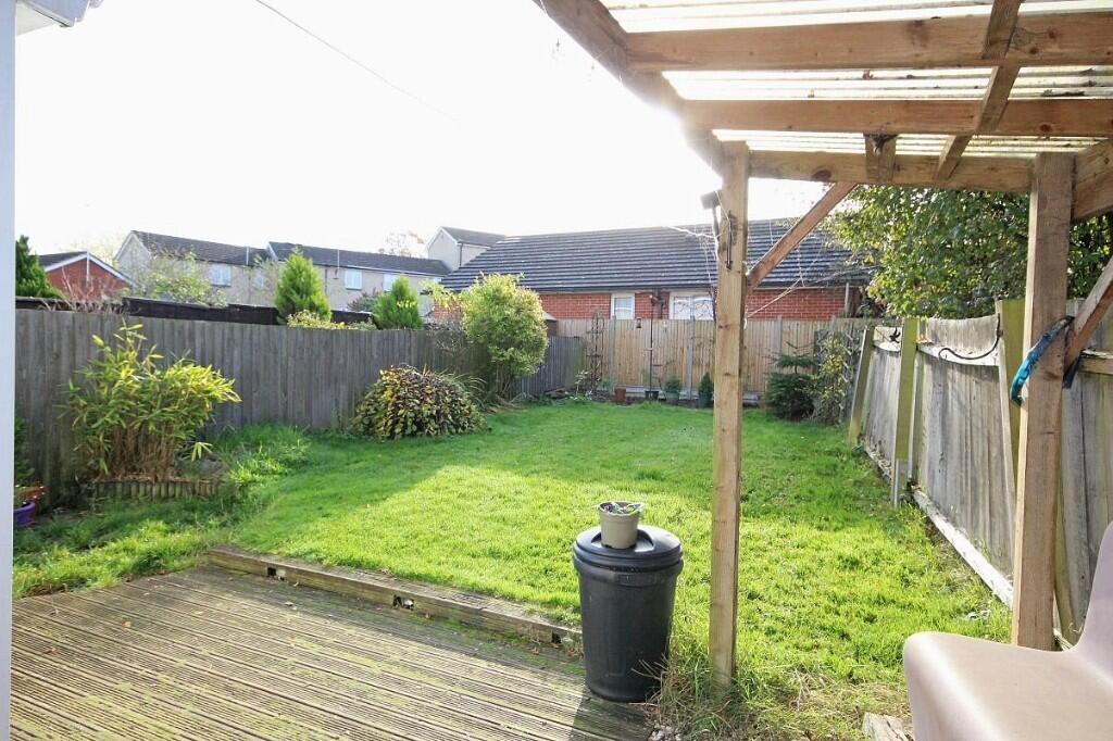 Lowry Close, Haverhill, Suffolk, CB9 photo 3