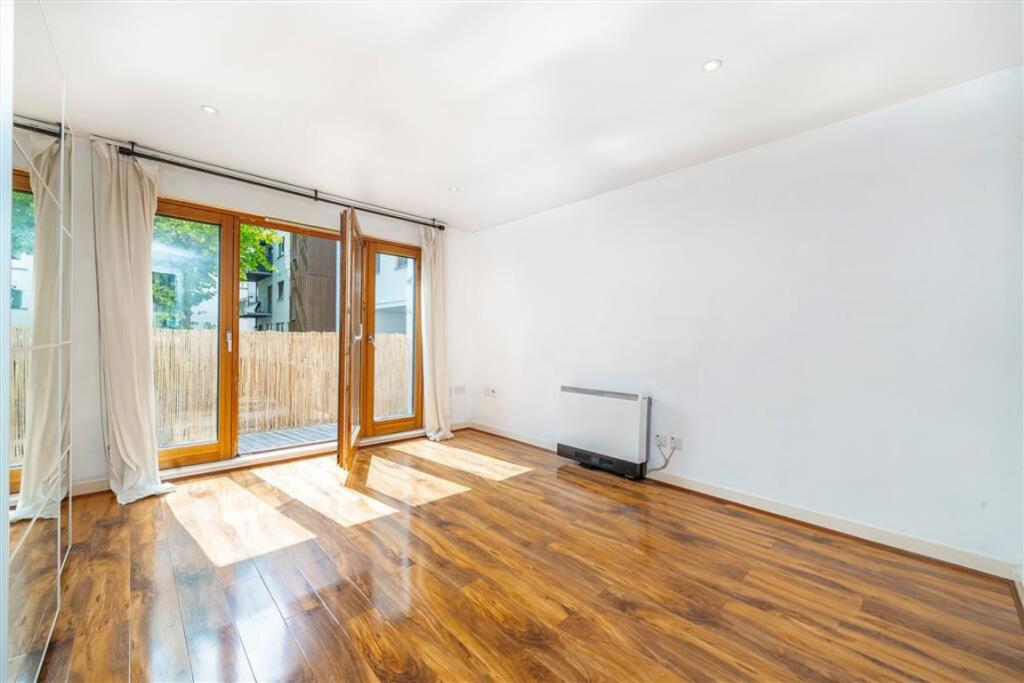 Apartment in London - View 4
