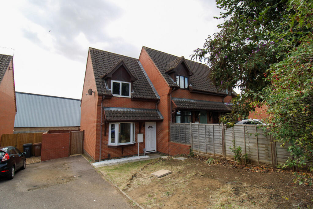 2-bed semi-detached on Duston Road, Northampton, NN5, £200,000