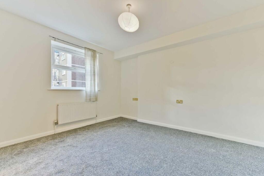 Apartment in London - View 5
