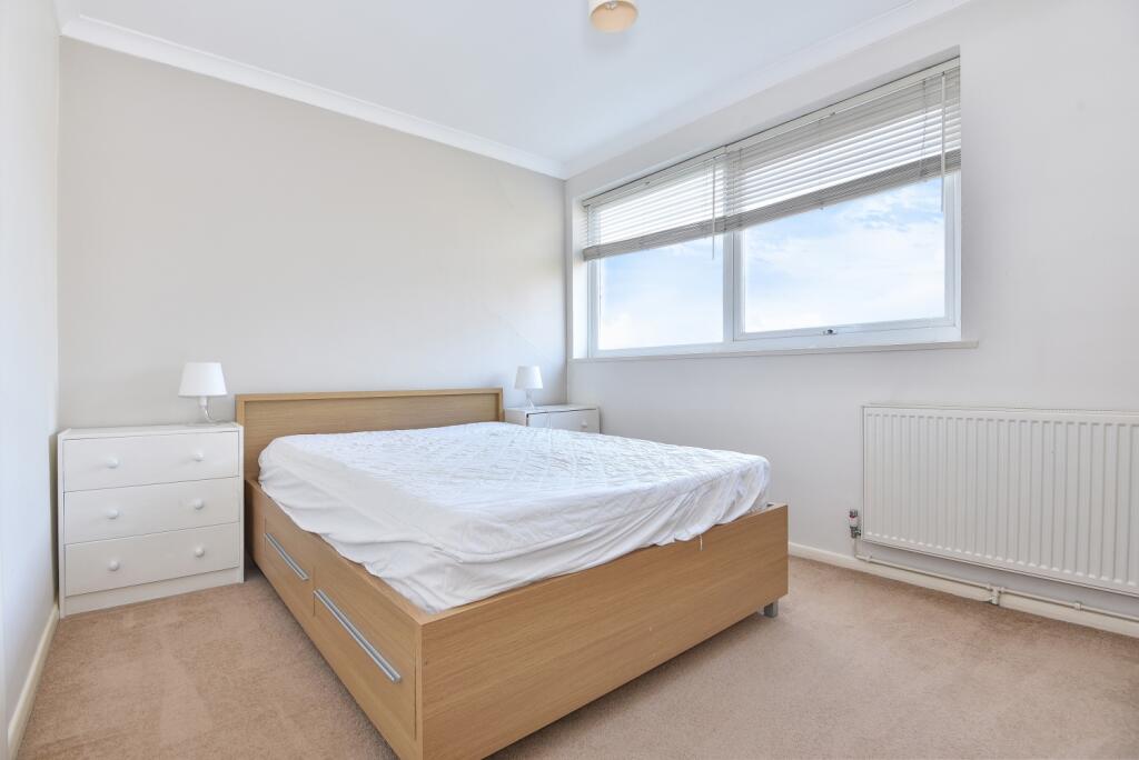 Apartment in London - View 5