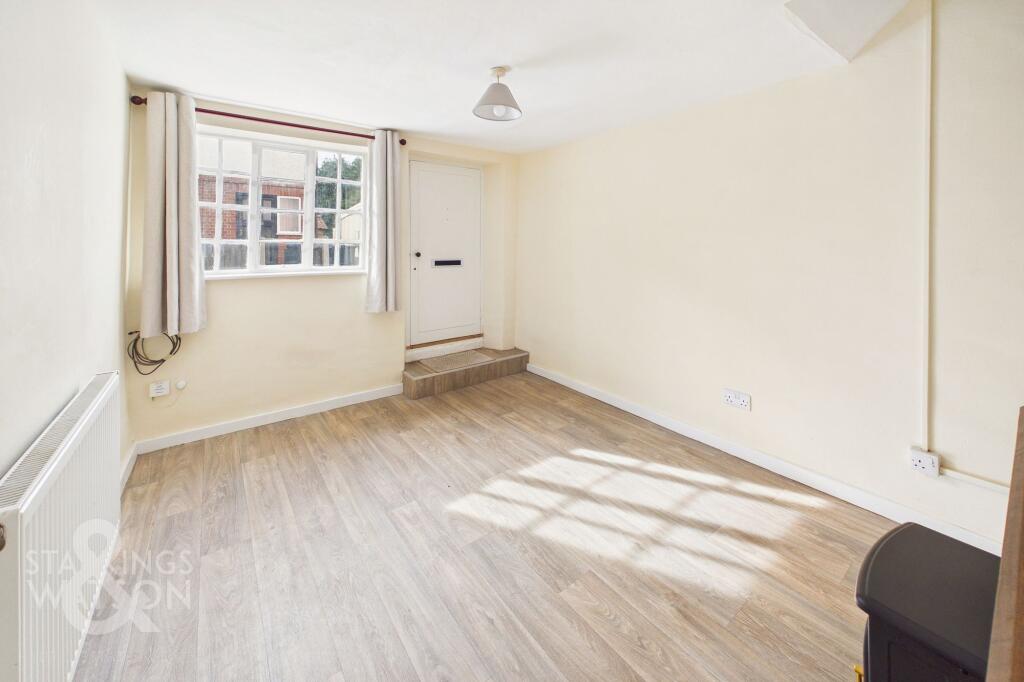 House in Ipswich - View 5