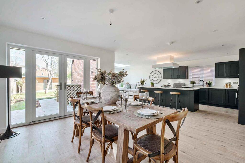 House in Reading - More