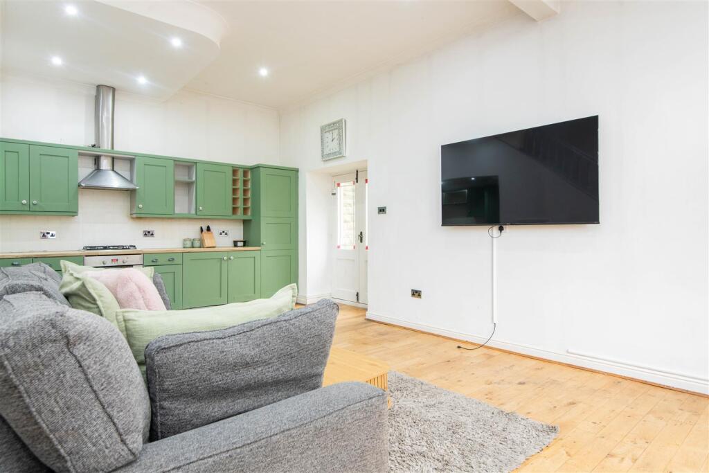 House in Preston - More