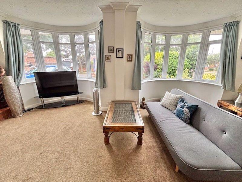 Gournay Avenue, Gorleston photo 4