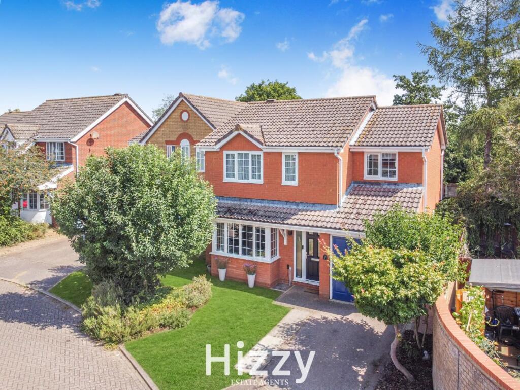 4-bed detached on Jordayn Rise, Hadleigh, £325,000