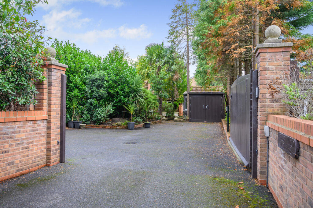 Additional image 47 of Bills Lane, Shirley, Solihull B90 2PJ