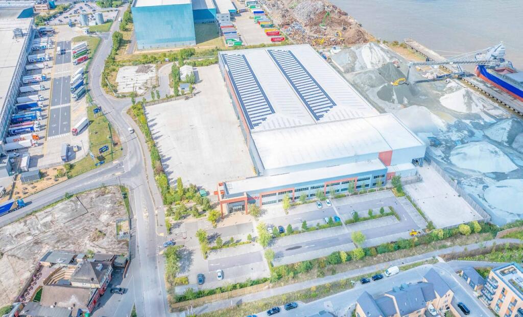 Main image of property: Northfleet 168, Crete Hall Road, Gravesend, DA11 9AA