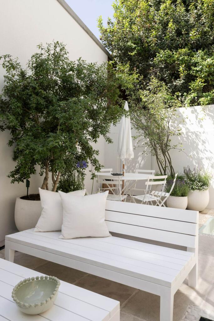 House in London - More