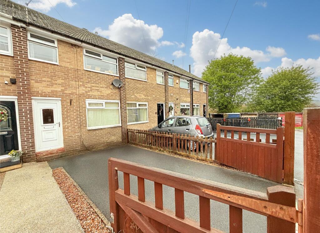 Main image of property: Lincroft Avenue, Huddersfield, HD5