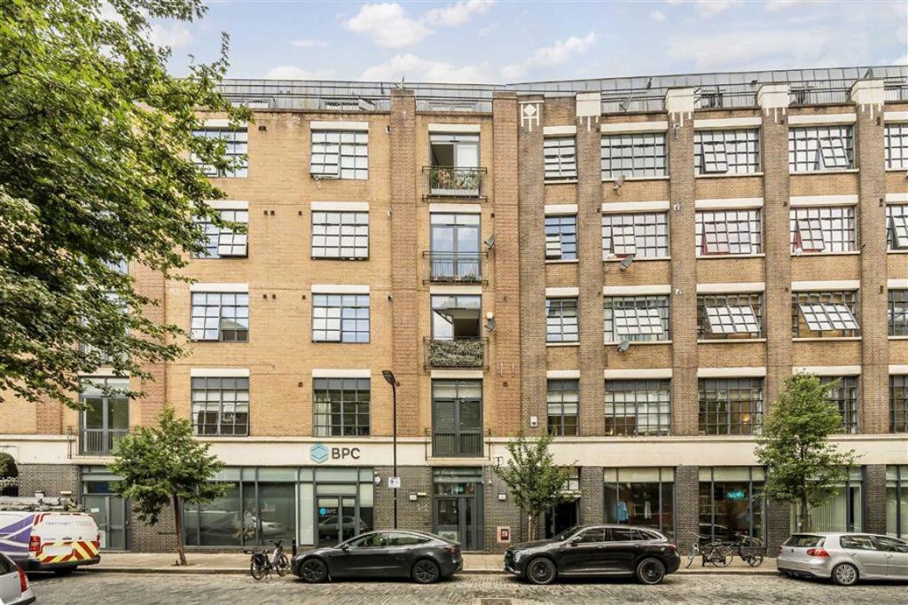 Main image of property: Boundary Street, London