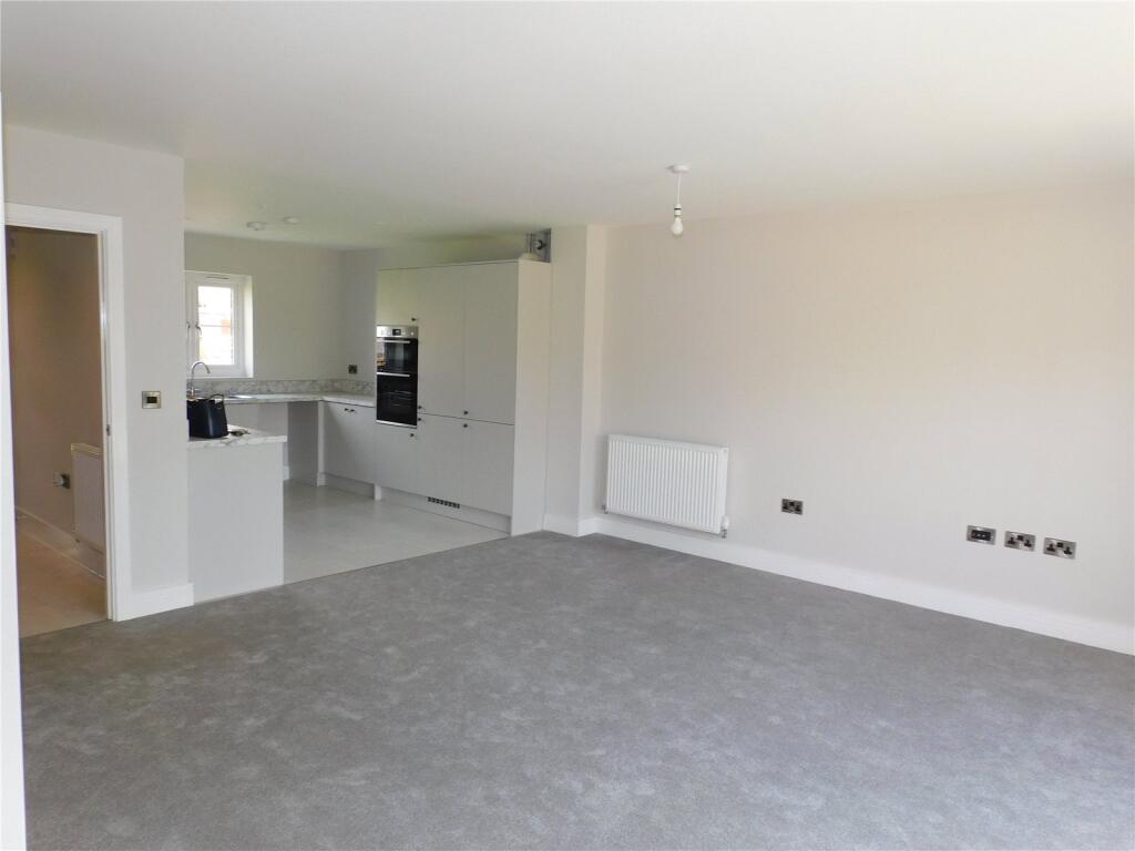 House in Dorchester - View 4