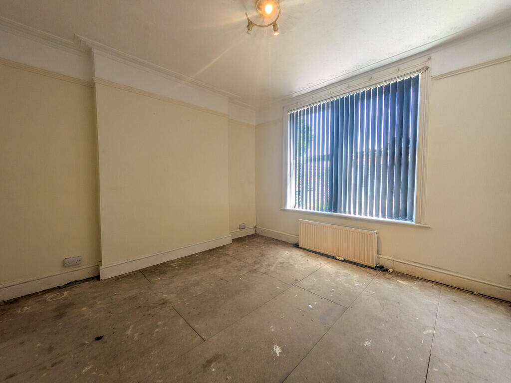 Apartment in Bournemouth - More