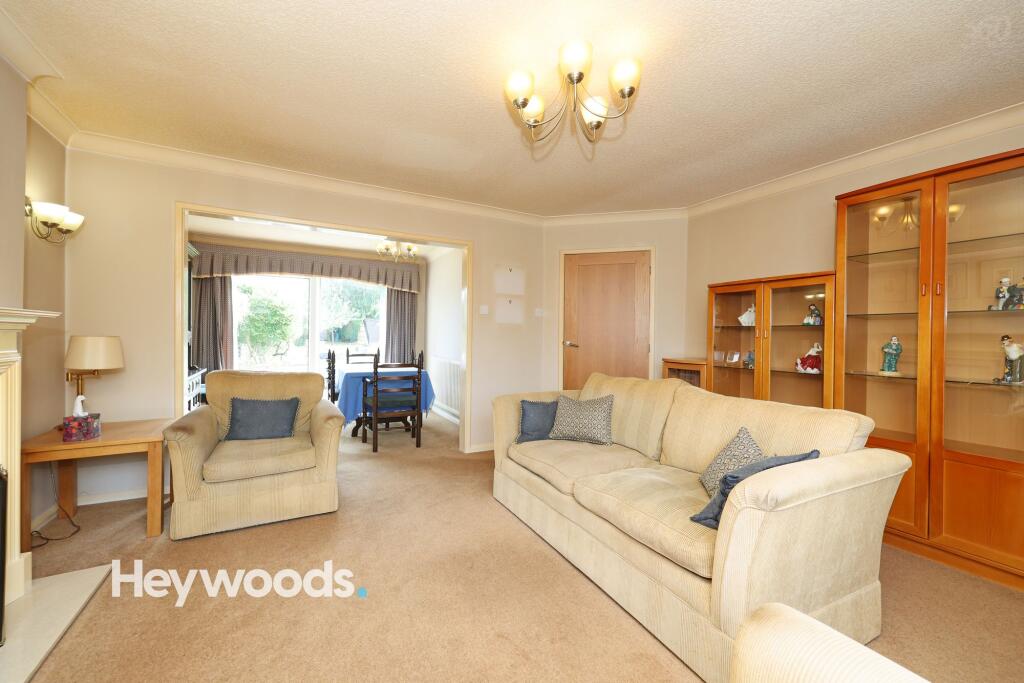 House in Newcastle-under-Lyme, Poolfields - View 4