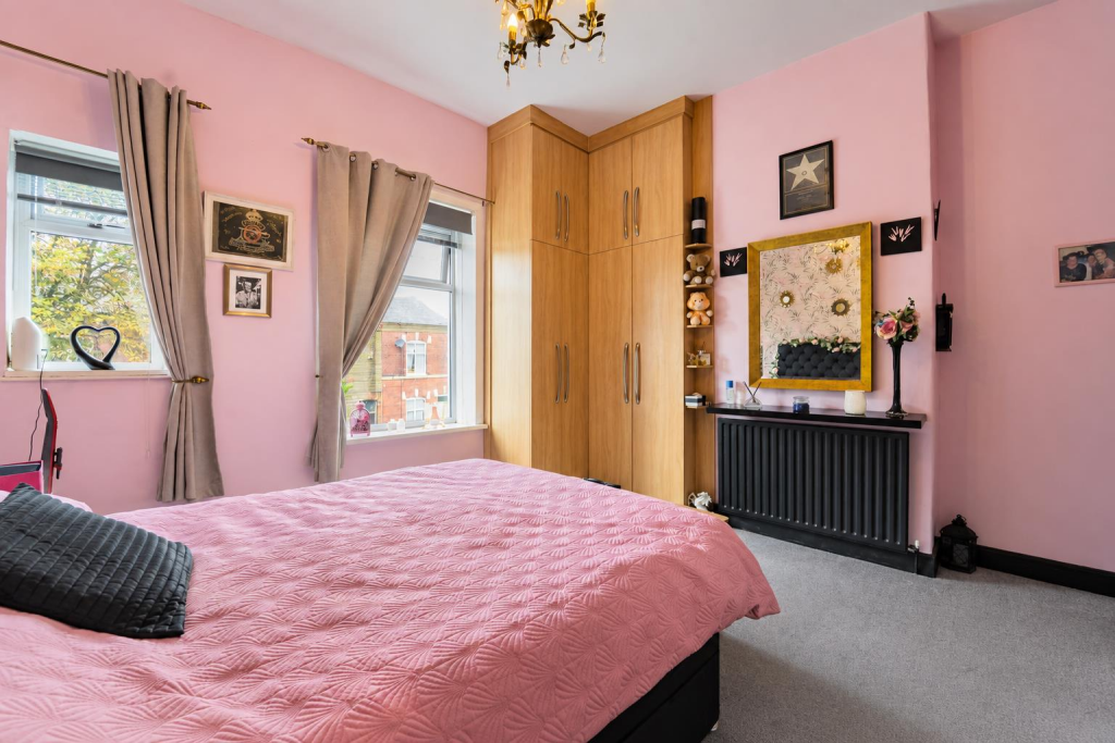 House in Bolton - View 5