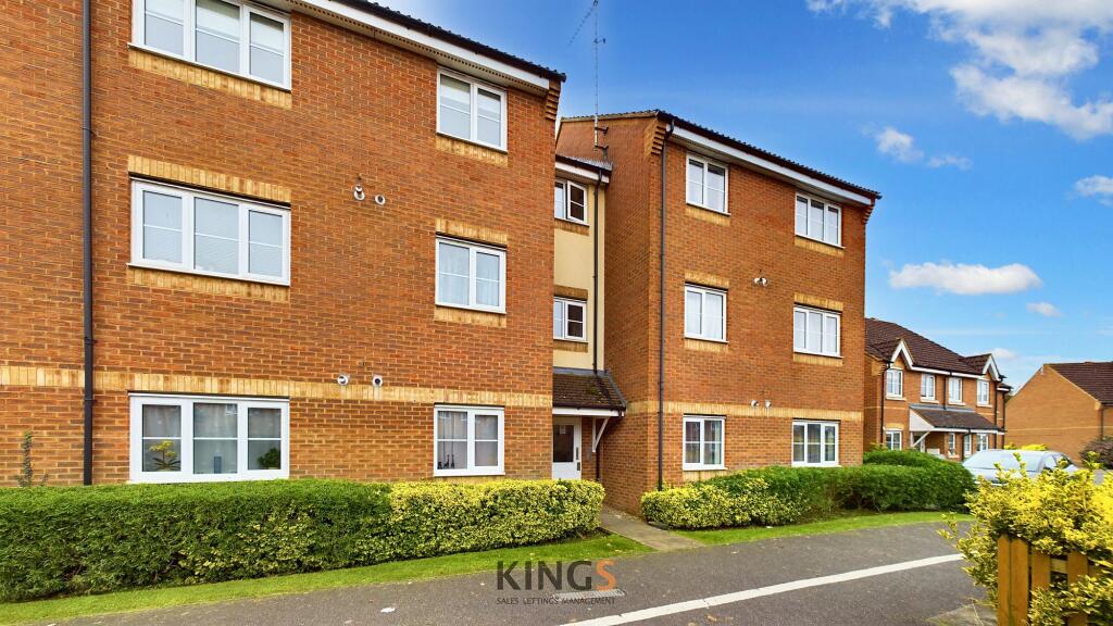 Main image of property: Gorseway, Hatfield, AL10